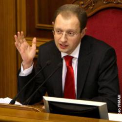 А. Яценюк уйдет в отставку в случае распада коалиции
