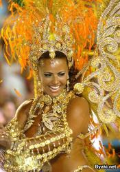 В Рио-де-Жанейро стартовал один из самых красочных карнавалов мира