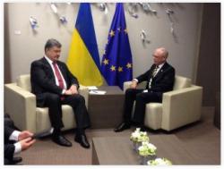 Петр Порошенко и Герман Ван Ромпей согласовали позиции перед чрезвычайным заседанием Европейского Совета