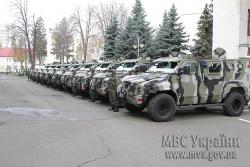 В МВД презентовали 10 новых бронеавтомобилей 