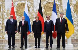 Порошенко о переговорах в Минске: Россия выдвигает "неприемлемые" условия, но надежда все же остается
