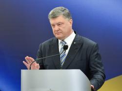 П.Порошенко приветствовал решение Стокгольмского арбитража по делу НАК "Нафтогаз Украины" против "Газпрома" по контракту на поставку газа