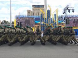 На Крещатике прошел военный парад в честь 26 годовщины независимости Украины