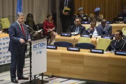 Порошенко призвал ООН ввести миротворцев на Донбасс