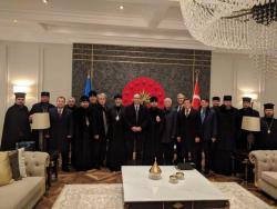 Украинская делегация прибыла в Стамбул для получения Томоса для Православной церкви Украины 