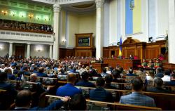 Владимир Зеленский призвал народных депутатов начать принимать реформаторские законопроекты