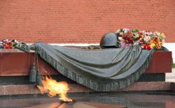 Сегодня в Украине День скорби и чествования памяти жертв войны