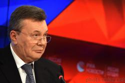 КСУ 29 октября рассмотрит лишение Януковича звания президента