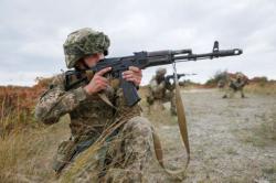За сутки боевики 15 раз обстреляли позиции ВСУ