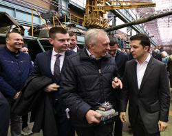 Зеленский инициирует рассмотрение вопроса погашения задолженности по зарплате на предприятиях ГК "Укроборонпром"