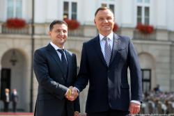 Президент Украины провел совместный брифинг с президентом Польши