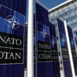 НАТО продолжит поддерживать развитие украинской армии