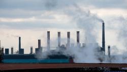 Кабмин утвердил законопроект о контроле за промышленным загрязнением