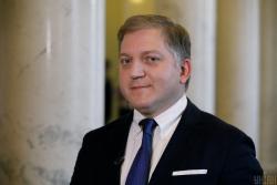 Депутат из ОПЗЖ встречался с больным коронавирусом французским политиком