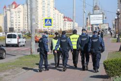 Правоохранители усиленно охраняют правопорядок в Киеве