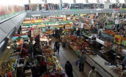 В Киеве открылись три продовольственных рынка