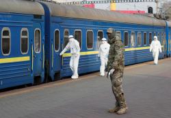 В Украине возобновили движение пассажирских поездов