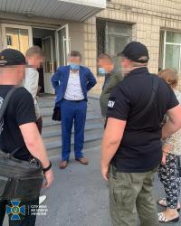 Чиновников командования Медсил ВСУ задержали на взятке в миллион гривен