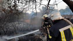 В Луганской области локализовали два очага масштабных пожаров