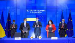На полях Саммита Украина-ЕС подписан ряд двусторонних документов