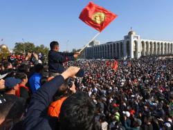 ЦИК Киргизии признал итоги выборов недействительными