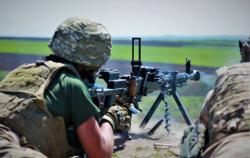 Боевики на Донбассе дважды открывали огонь из гранатометов