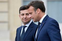 Президент Украины провел телефонный разговор с Президентом Французской Республики