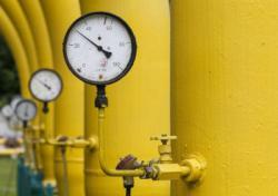 Транзит газа через Украину сократился более чем на треть