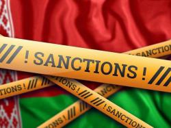 Страны Балтии расширили санкции против Минска
