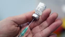  В Украине COVID-вакцину Pfizer используют для медиков - Ляшко