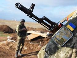 На Донбассе зафиксировано восемь вражеских обстрелов, - штаб ООС