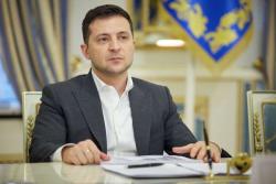 Президент поддерживает возобновление конкурсов на должности государственной службы, но нужны изменения в закон