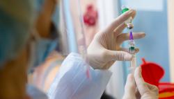 В Украине за сутки прививки от COVID-19 получили 1585 человек