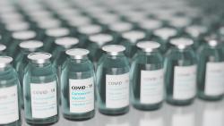 Украина подписала предварительные соглашения о поставках вакцин от коронавируса с шестью мировыми производителями