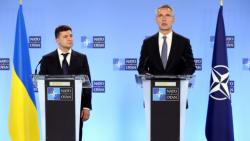 Президент Украины провел телефонный разговор с Генеральным секретарем НАТО