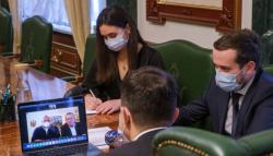 На совещании у Президента обсудили ситуацию с заболеваемостью COVID-19 и ход вакцинации в Украине