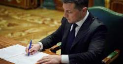 Президент подписал закон о поддержке украинских авиакомпаний при переходе к использованию самолетов отечественного производства