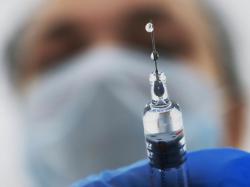 В Украине полностью вакцинировали более 1 млн человек