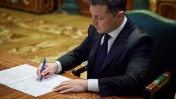Владимир Зеленский подписал закон по совершенствованию организации корпоративного управления в банках