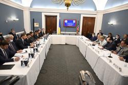 Президент Украины провел встречу с представителями Украинского кокуса в Конгрессе США