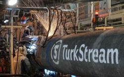 "Газпром" начал поставлять газ в Венгрию и Хорватию в обход Украины