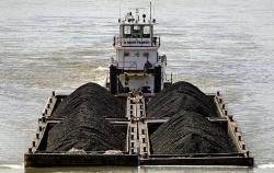 В Украину прибудет еще одно судно с углем из США