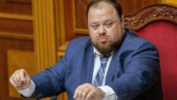Вакцинированным депутатам раздали спецпропуски для "облегченного входа" в Раду