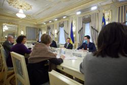 Владимир Зеленский провел встречу с послами G7 и Евросоюза в Украине