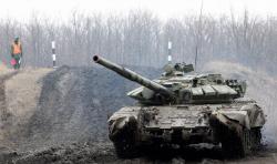 Разведка Украины сообщила о переброске танков из России в Донбасс