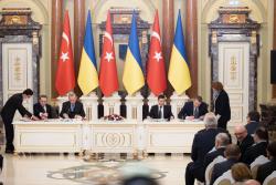 Между Украиной и Турцией подписан ряд двусторонних документов