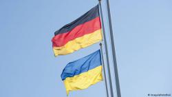 Украина официально запросила у Германии оружие и военную технику