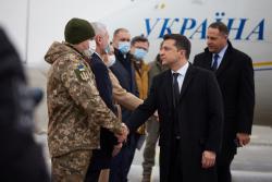 Глава государства начал двухдневную рабочую поездку в Харьковскую и Херсонскую области